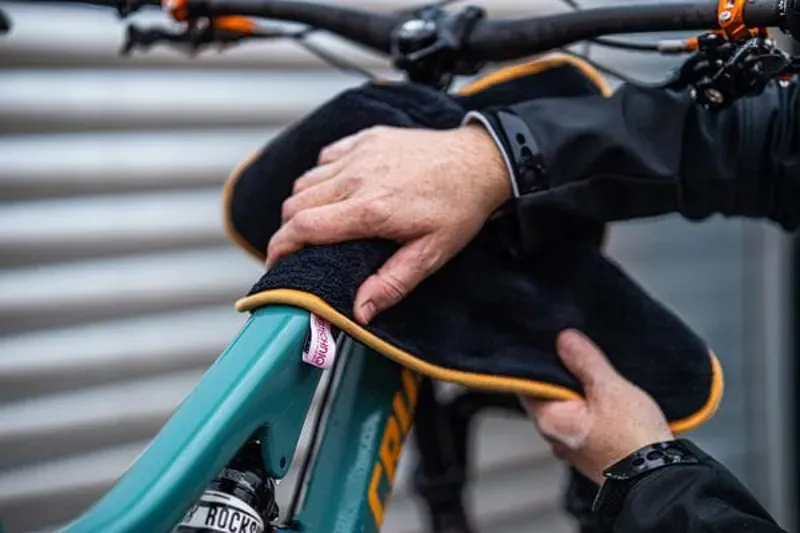 Gtechniq Bike Drying Towel Black one size-2