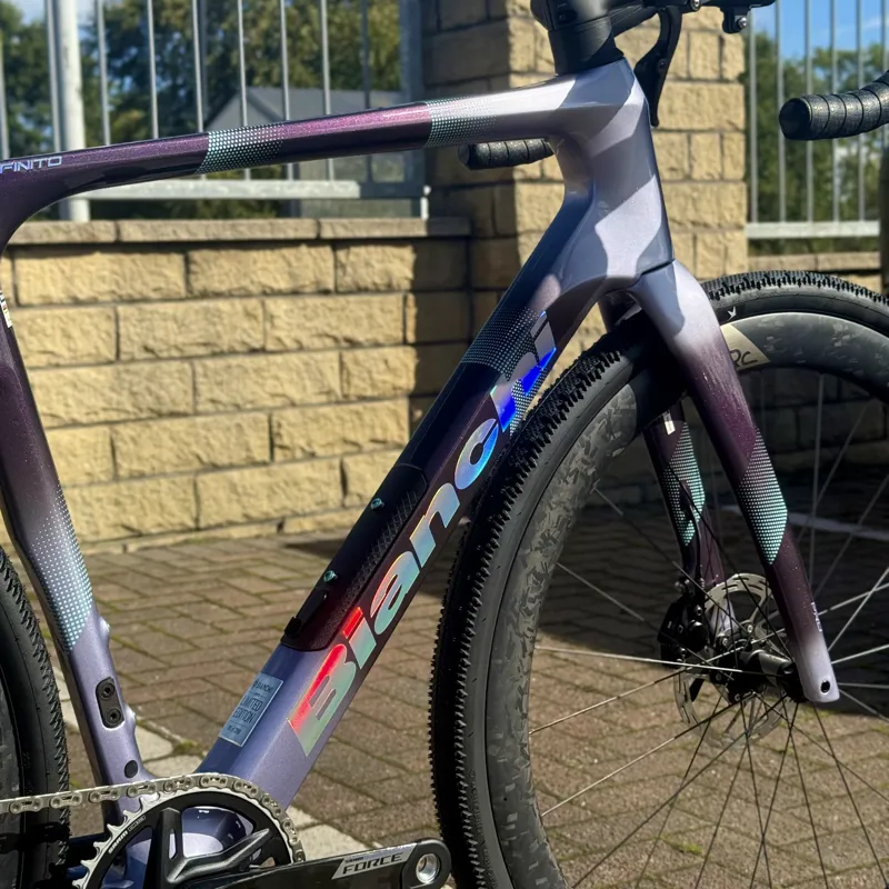 Bianchi Infinito Pro Launch Edition Sram Force XPLR -1