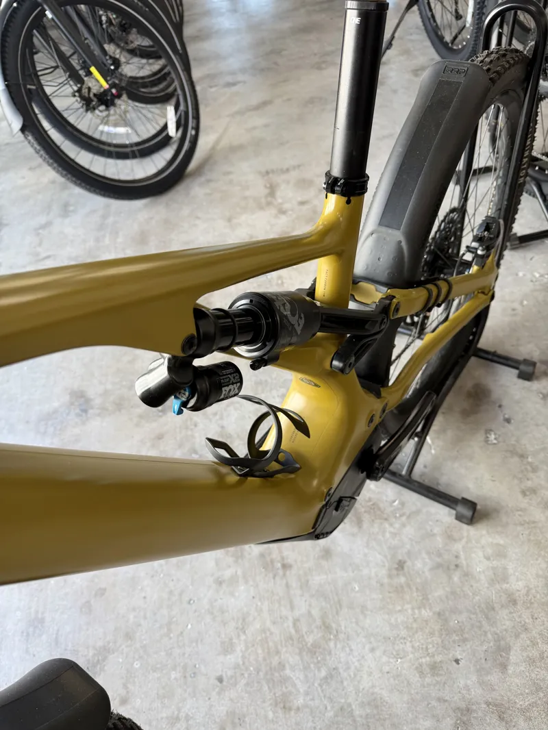 Pre-Loved Specialized Levo Expert Carbon Gen3 S3 Mustard-6