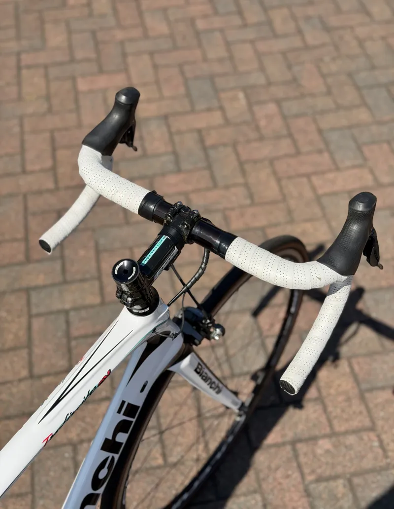 Pre-Loved Bianchi Infinito CV 53cm White-3