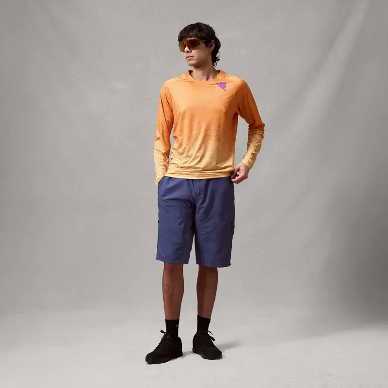 Endura Hummvee Shorts w/Liner in Indigo Rock-1